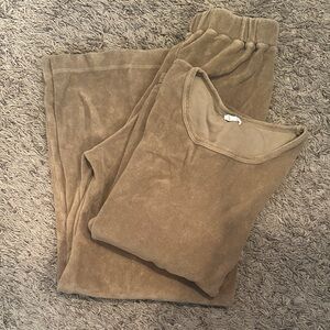 THE SIMPLE FOLK 🤎